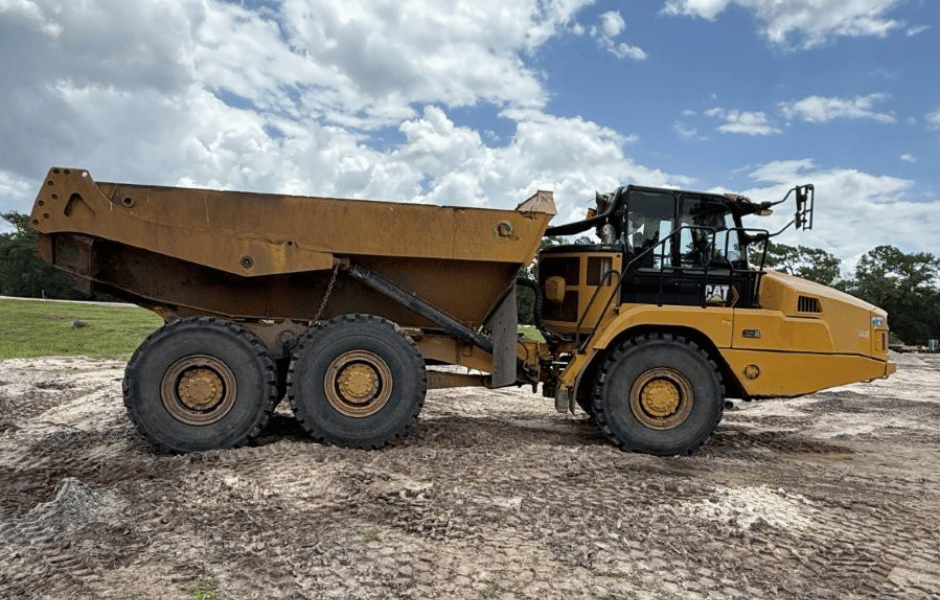 2023 CAT 730 Articulated Rock Truck for Sale