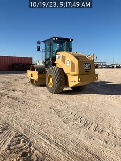 2013 Caterpillar CS56B for Sale