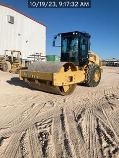 2013 Caterpillar CS56B for Sale