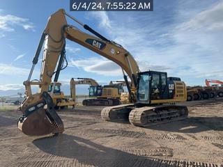 2019 Caterpillar 330FL