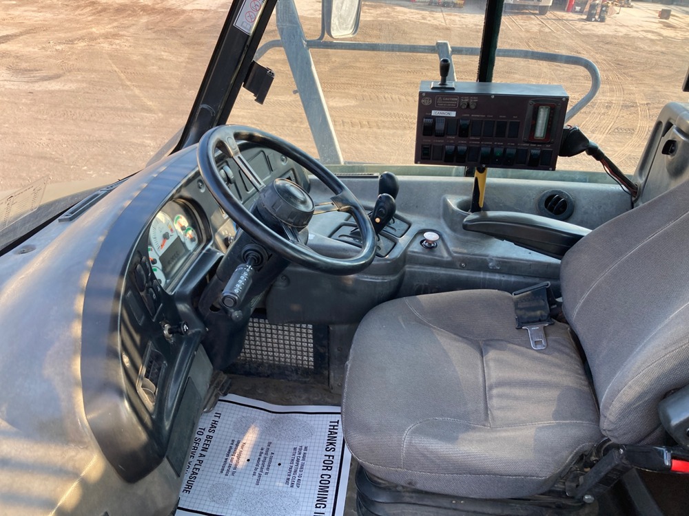 2007 Caterpillar 735 WT for Sale