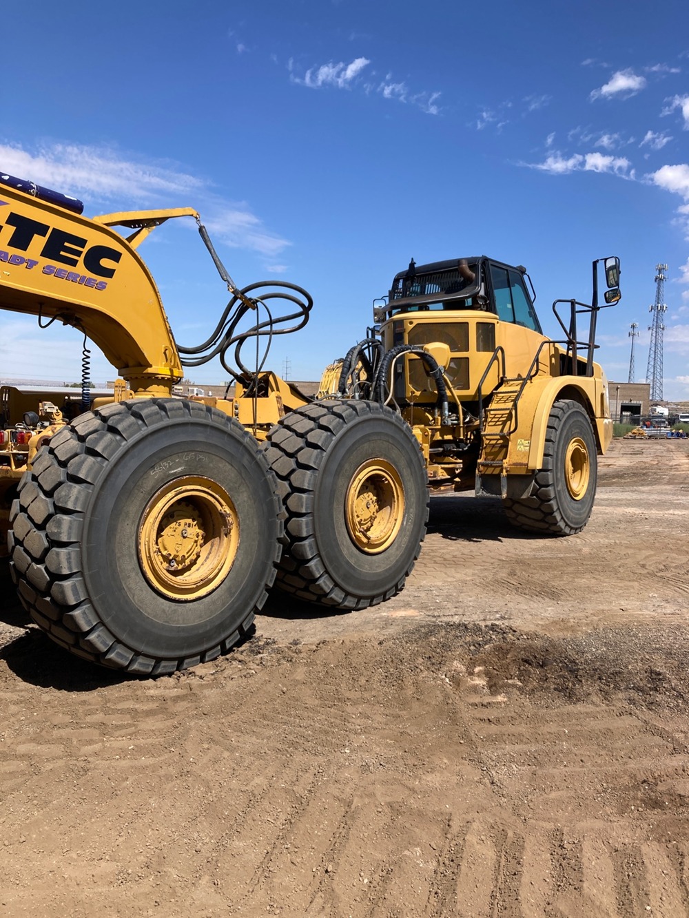 2014 Caterpillar 740B ktec for Sale