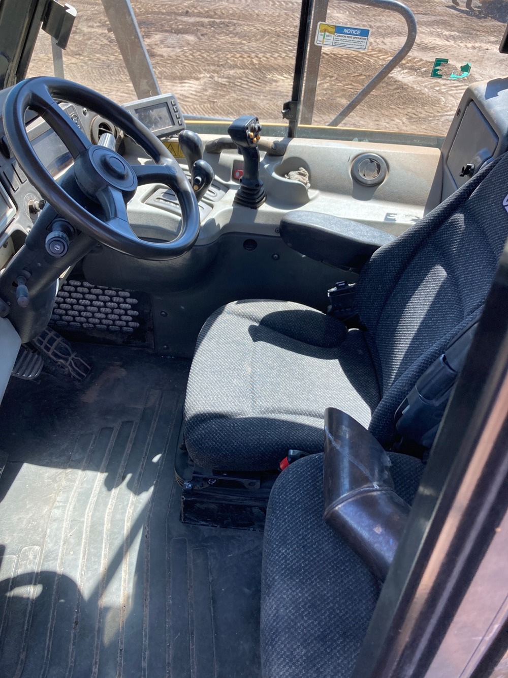 2014 Caterpillar 740B ktec for Sale