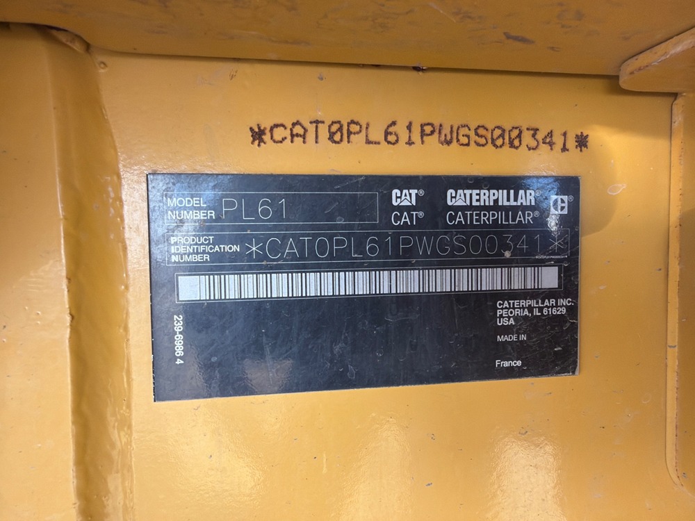 2013 Caterpillar PL61 for Sale