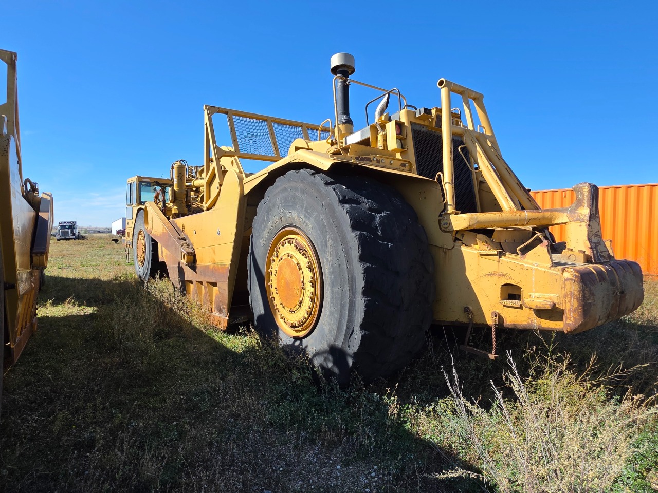 2007 CAT 657E - 1 Motor Scraper for sale for Sale